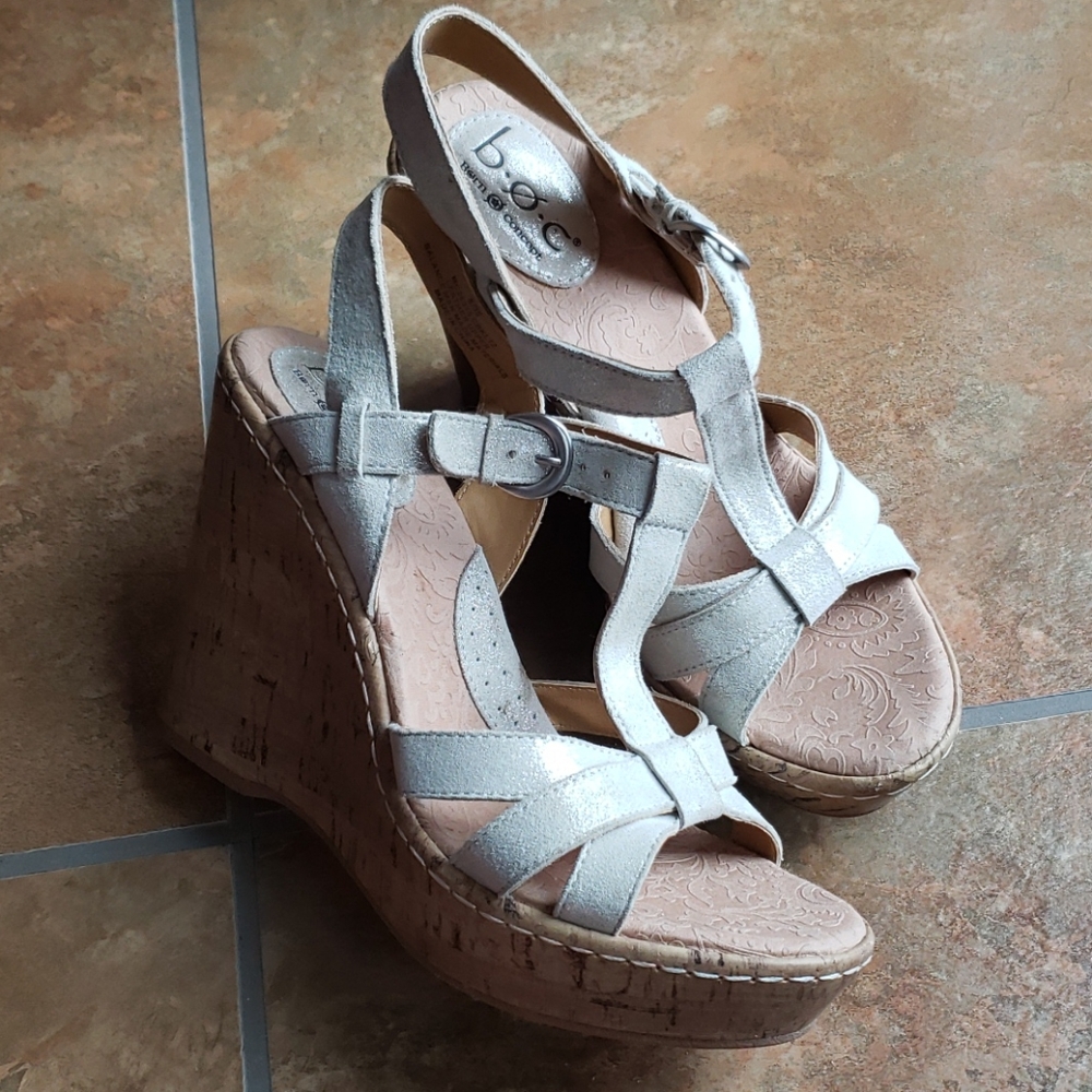 B.o.c wedge sandals